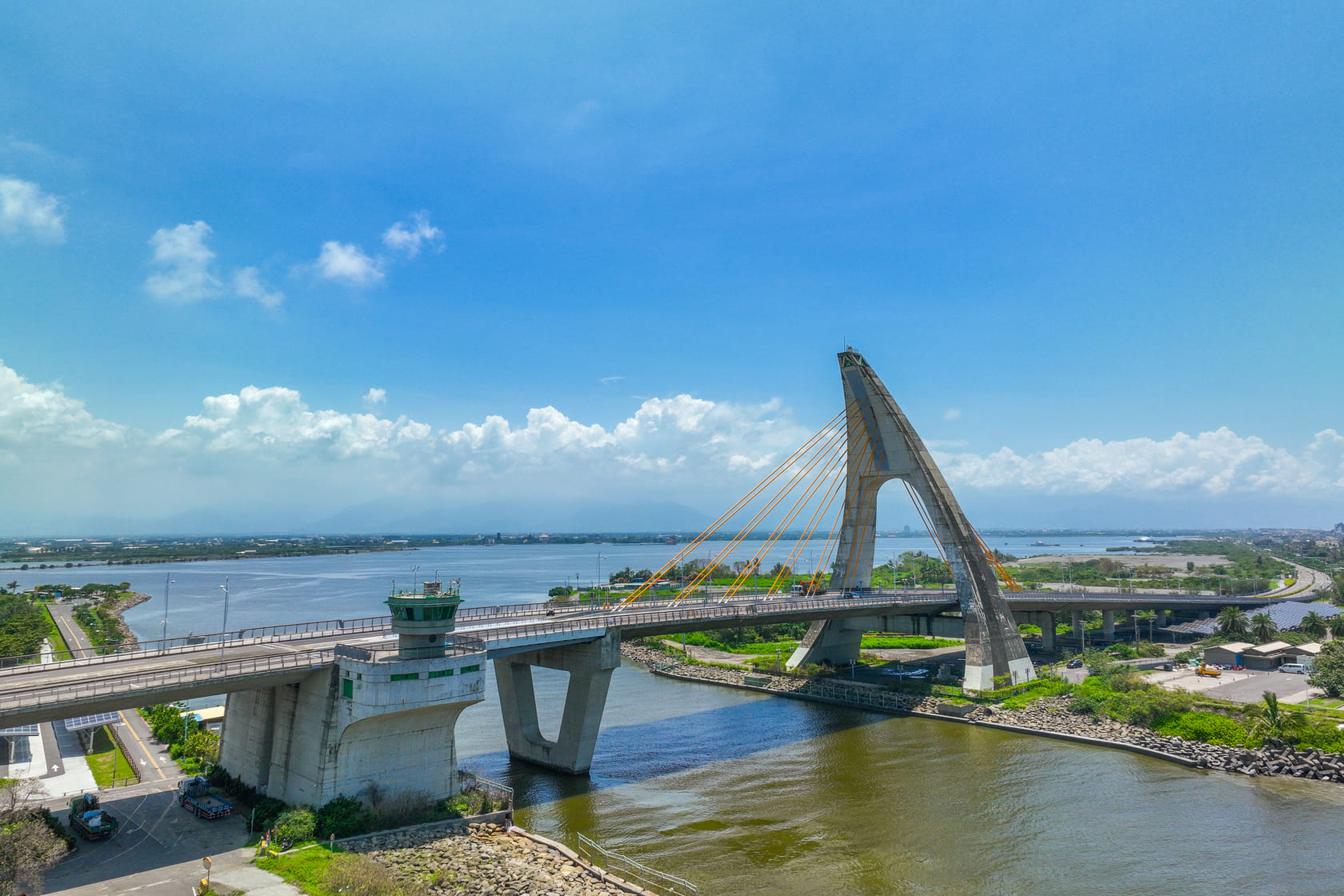 5.大鵬灣跨海大橋